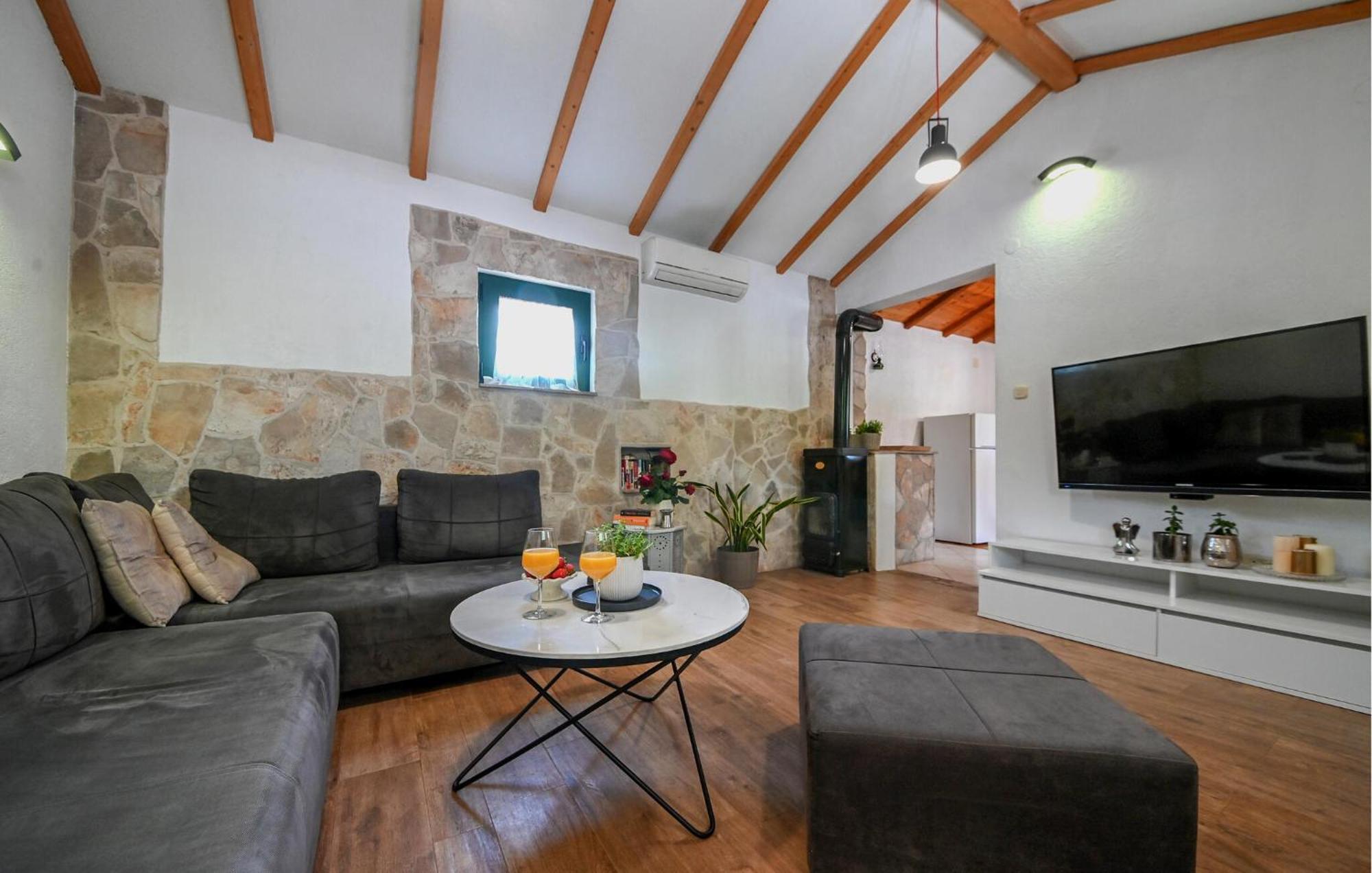 Silentio Dalmatia