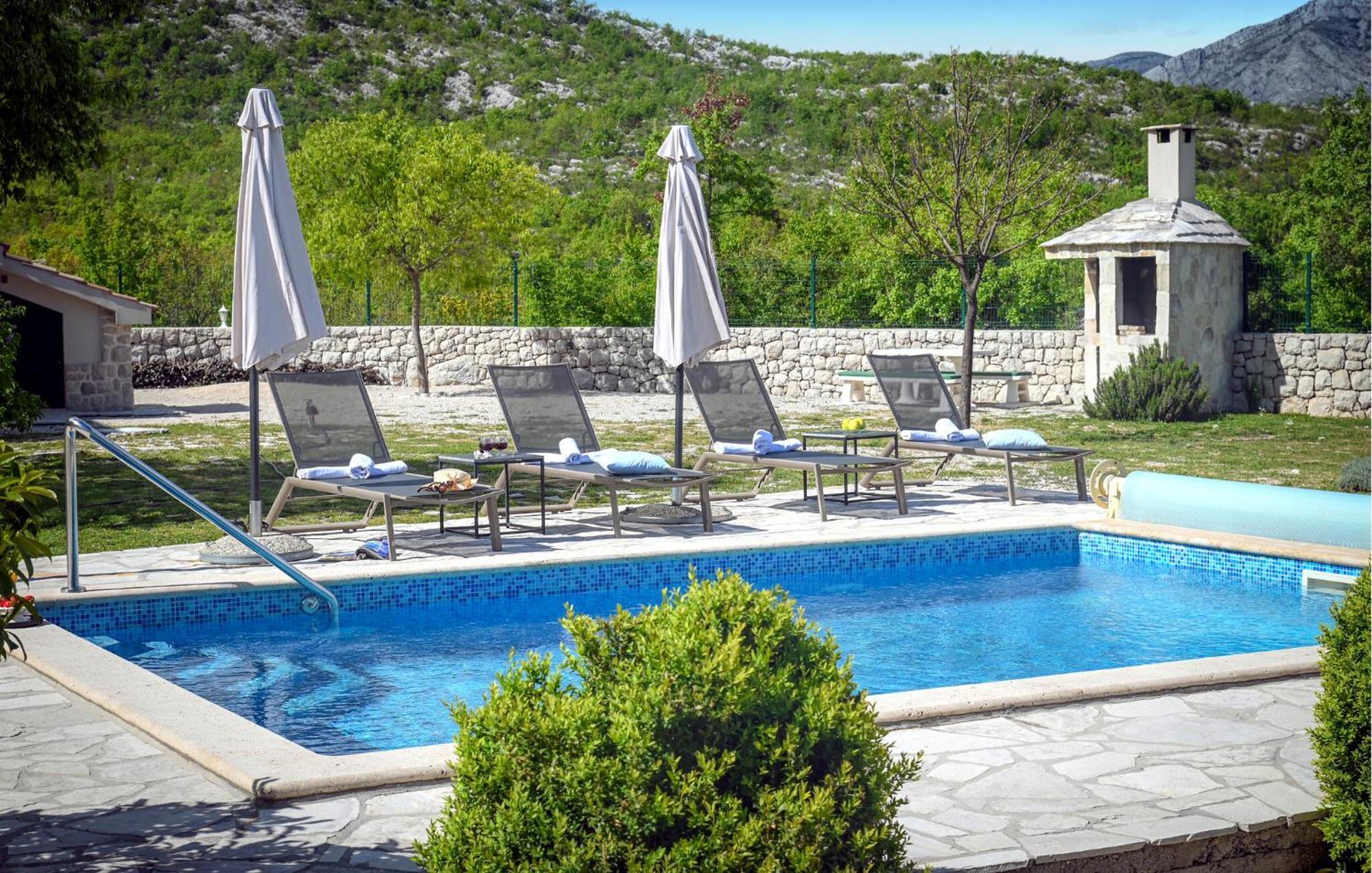 Silentio Dalmatia * Makarska