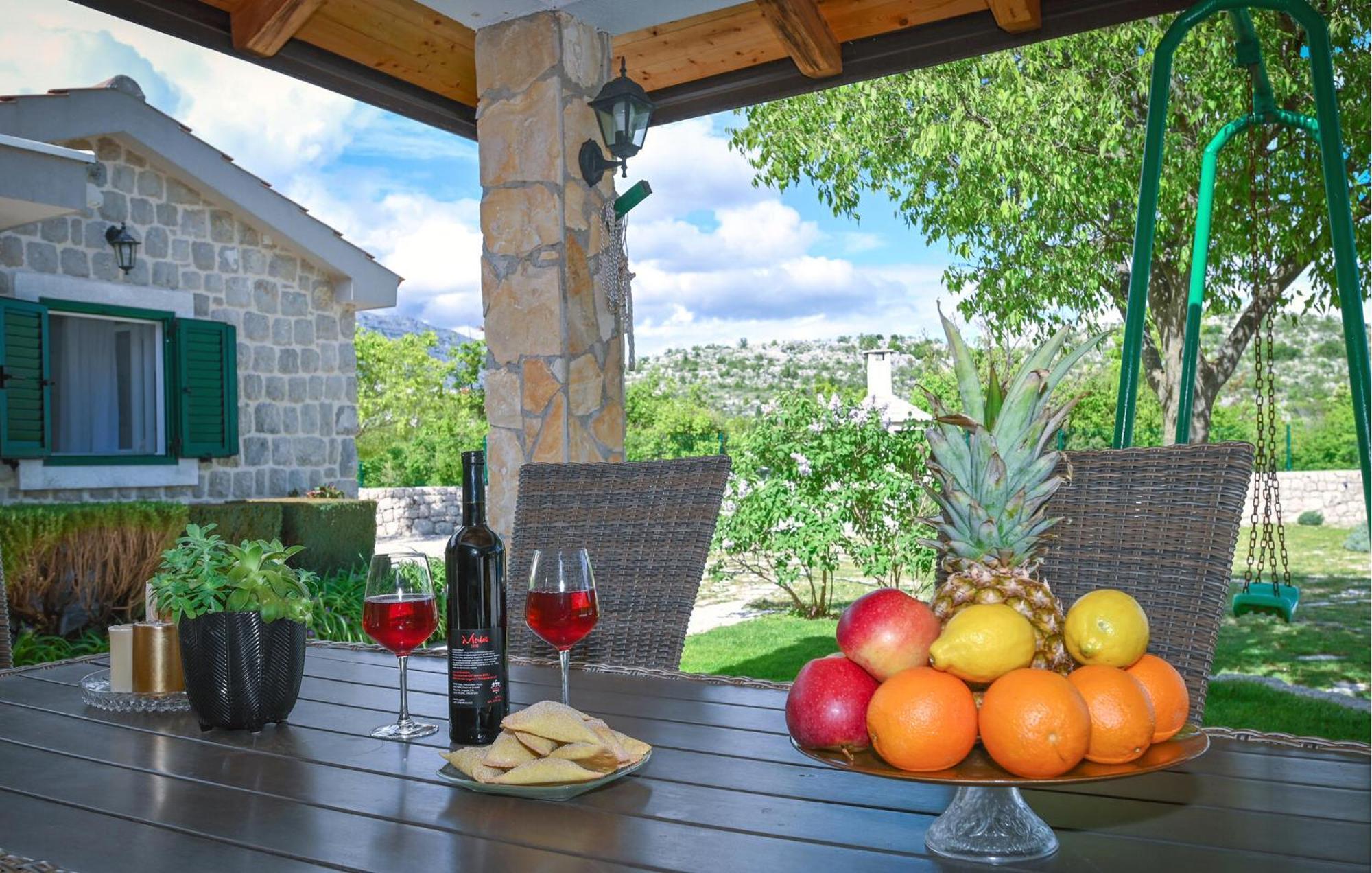 Silentio Dalmatia * Makarska